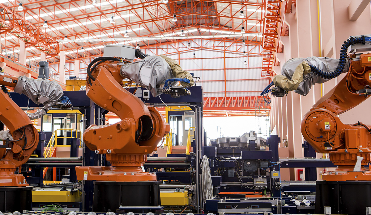 robots in an e-commerce warehouse