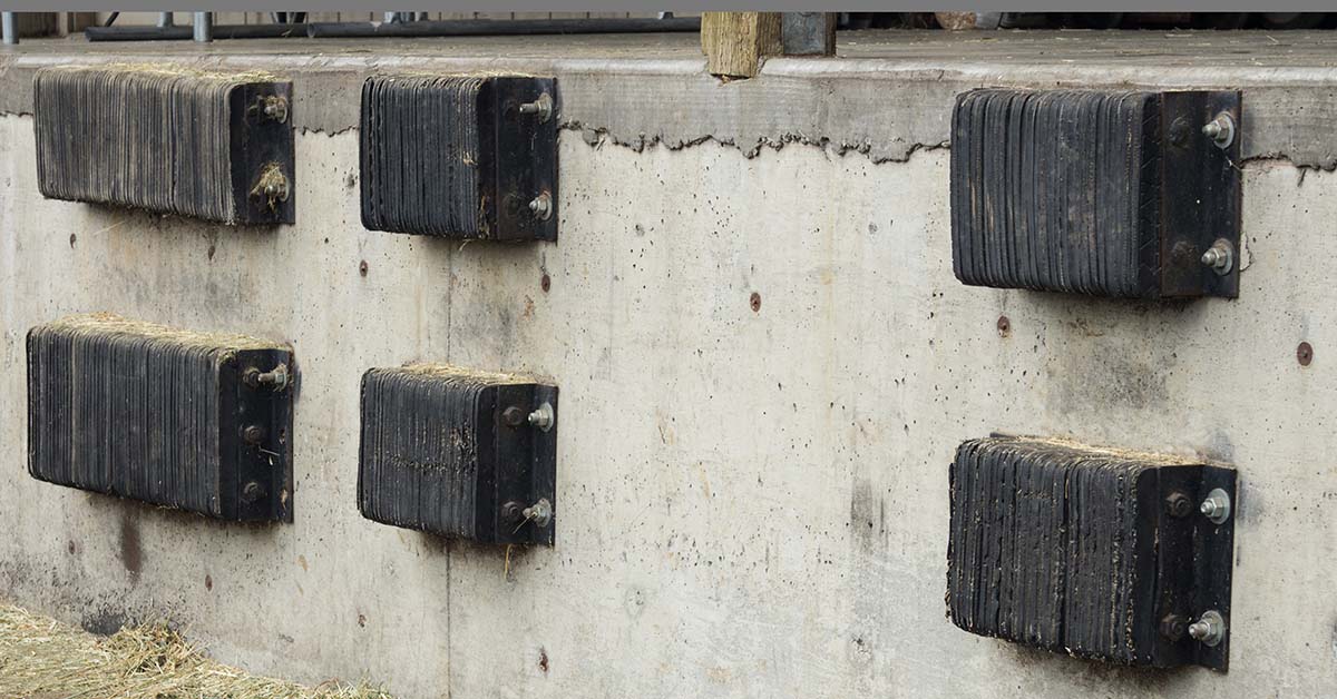 Loading dock bumpers