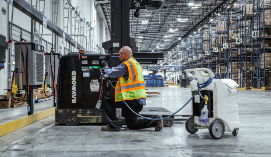 Battery Service Technician